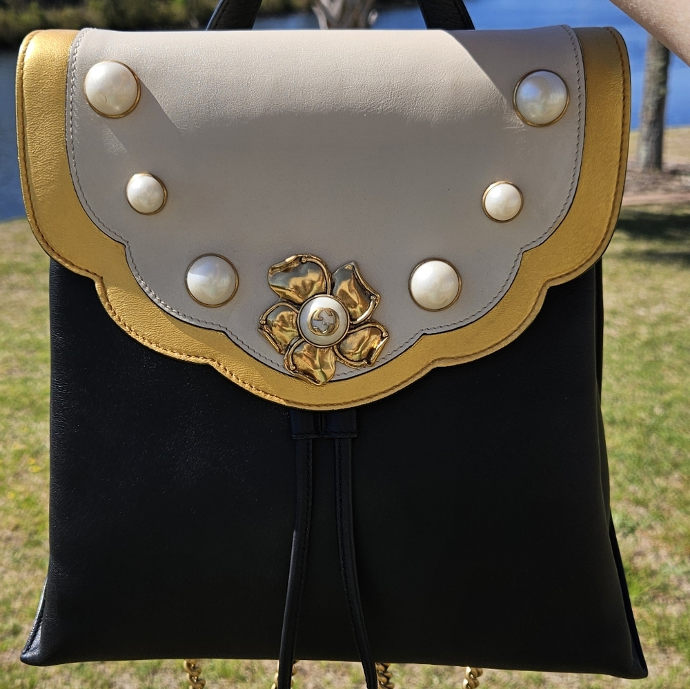 GUCCI (LNC) PEARL PEONY CHAIN BACKPACK - Picture 12 of 16